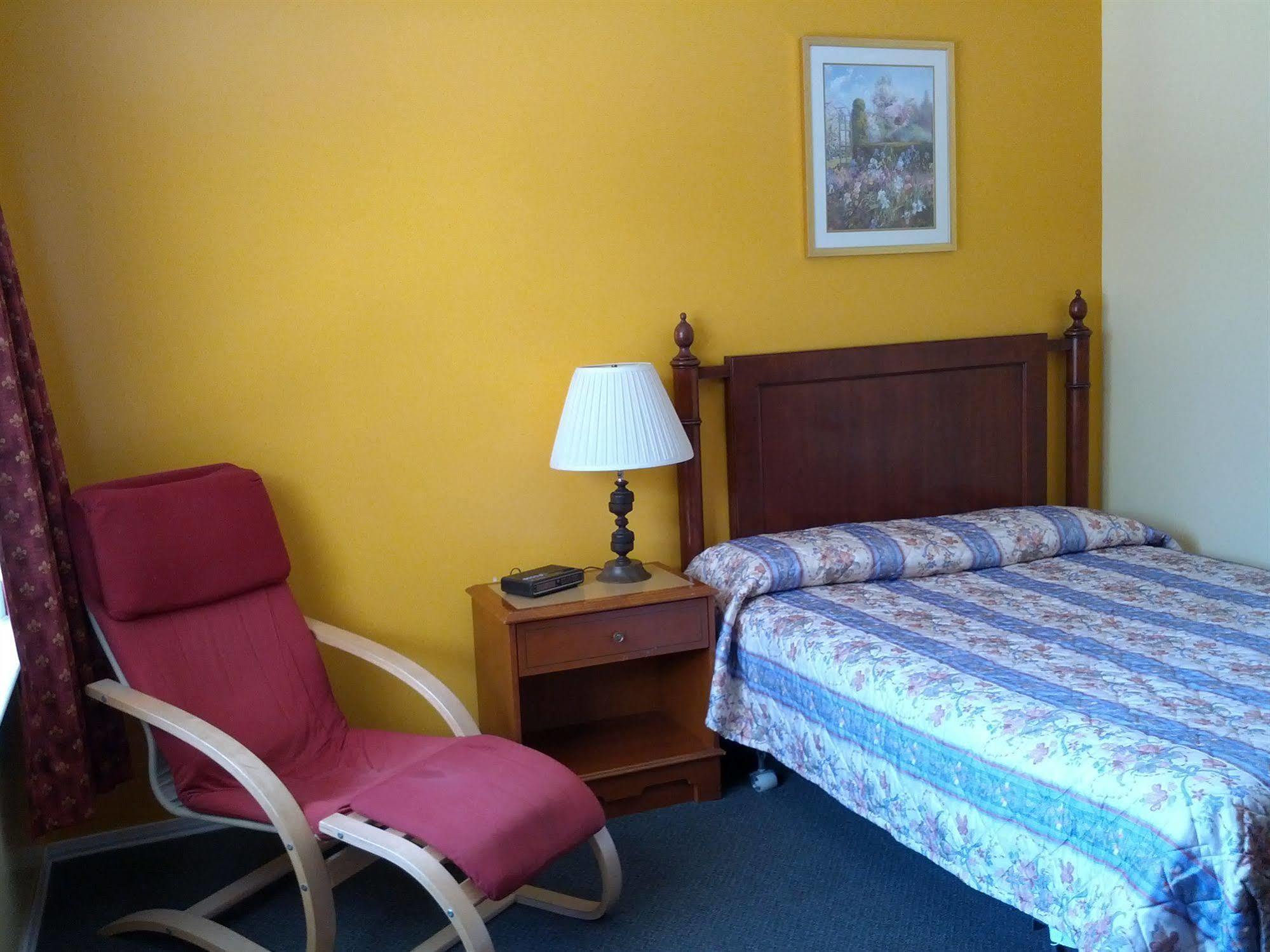 All Seasons Motel Порт-Элджин Экстерьер фото